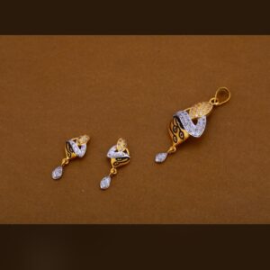 22ct 916hm pendant set light weight