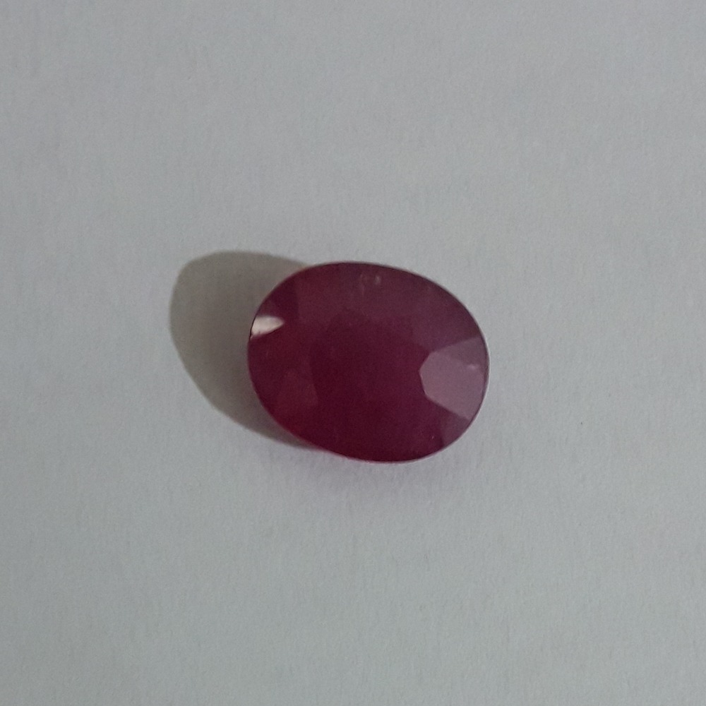 8.88ct oval red ruby-manek