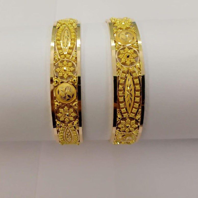 22kt Gold Bangles