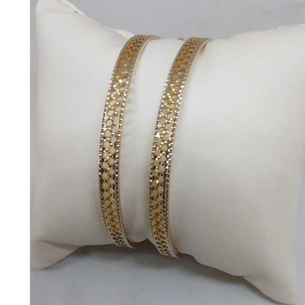 22 kt gold Bangles