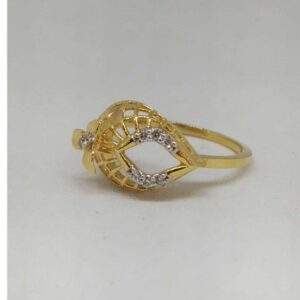 REAL DIAMOND BRANDED FANCY LADIES RING
