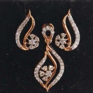 Real diamond rose gold designed pendant set