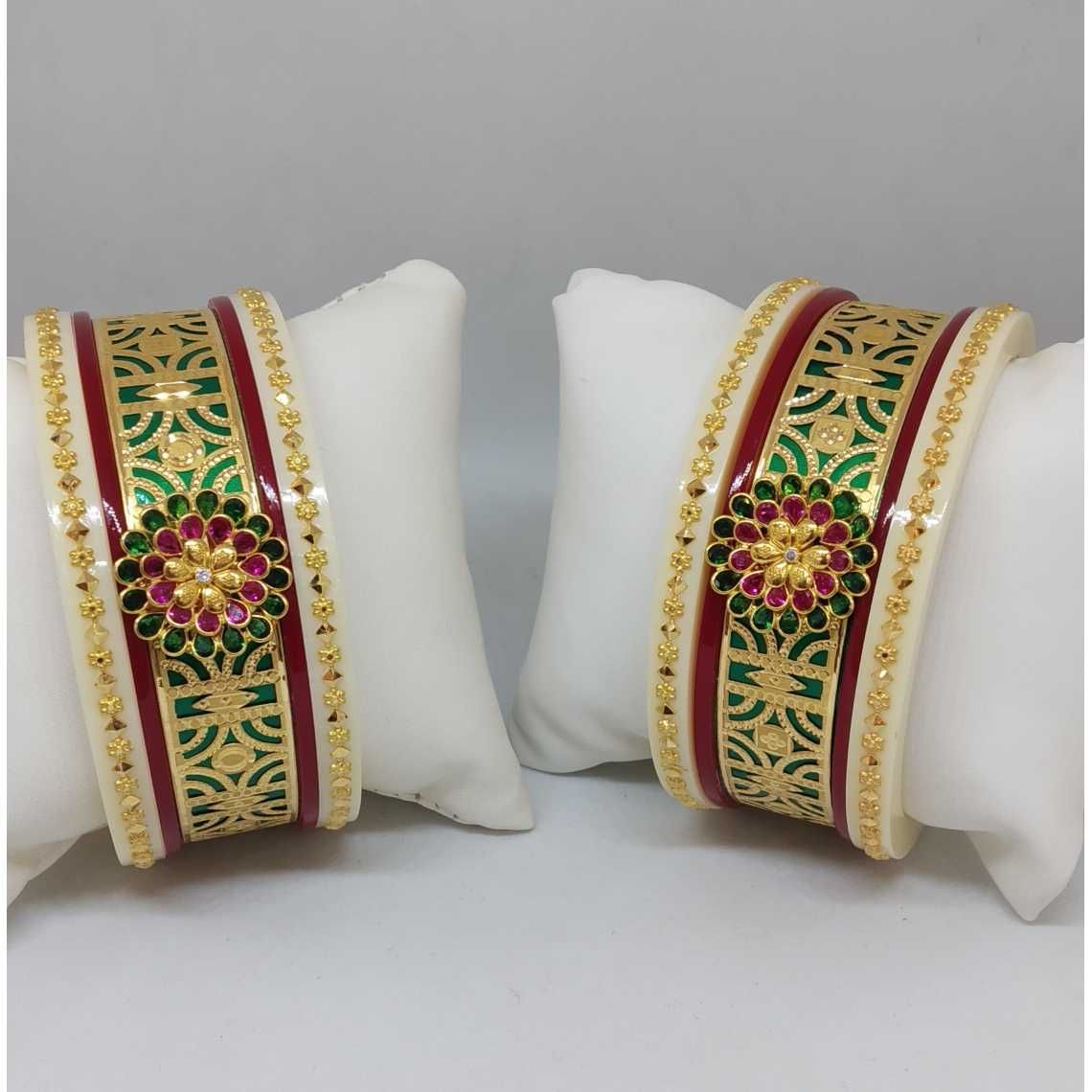 22 KT GOLD FLOWER DESIGNED  RAS PATLA