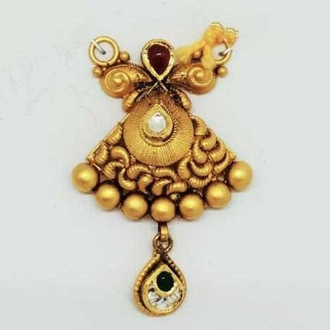 22 KT Gold Rajwadi Antique Pendant