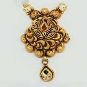 22 KT Gold Rajwadi Antique Pendant
