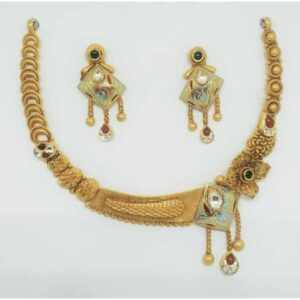 22 kt gold antique set