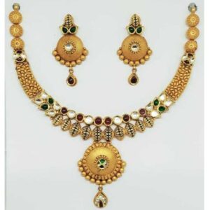 22 kt gold antique set