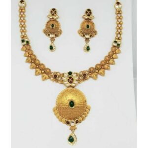 22 kt gold antique set