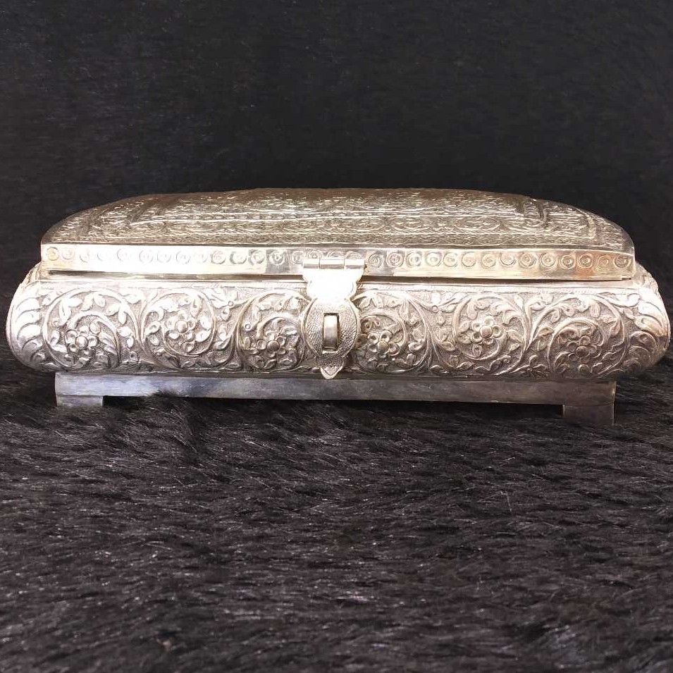 Dry fruits antique Box