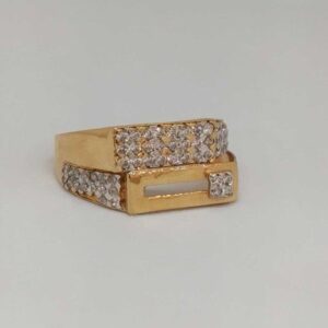 18 Kt Gold Gents Branded Ring