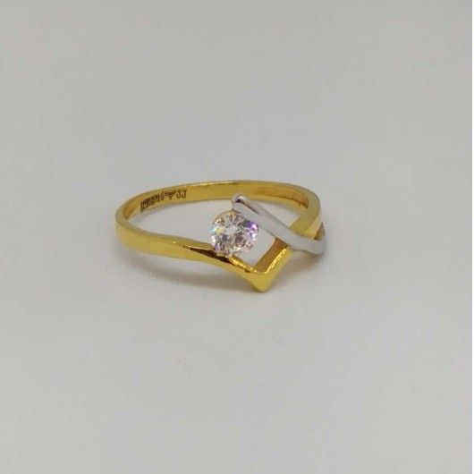 22 kt gold ladies branded ring