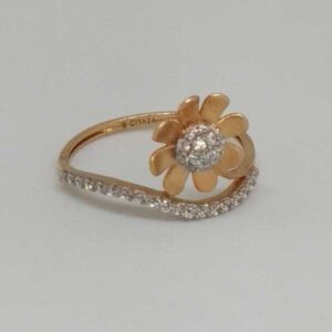 18 Kt Rose Gold Ladies Branded Ring