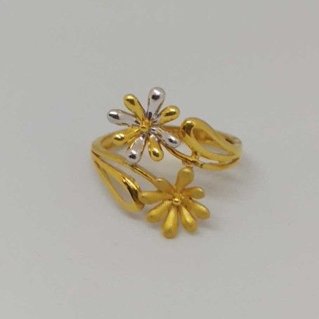 22 Kt Gold Ladies Branded Ring