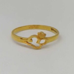 22 kt gold ladies branded ring