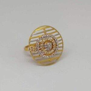22 kt gold ladies branded ring