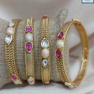 916 gold antique bangles