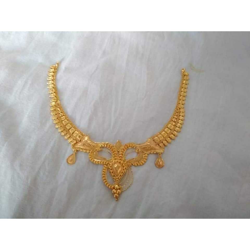 22KT Gold Ladies Ethnic Necklace