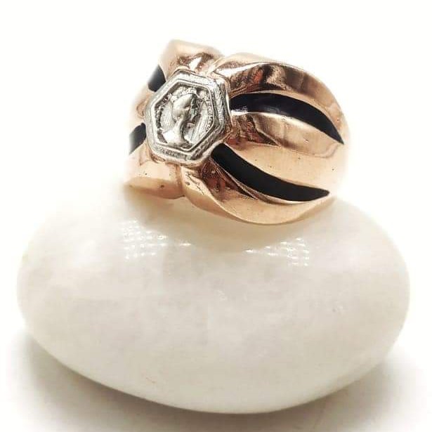fancy ring