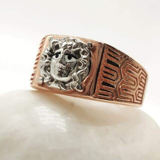 fancy Ring