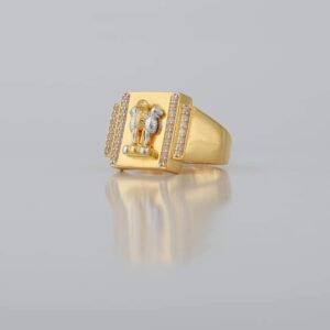 22 kt gold fancy cz ring