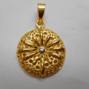 22 kt gold pendant