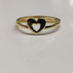 22 kt gold ring