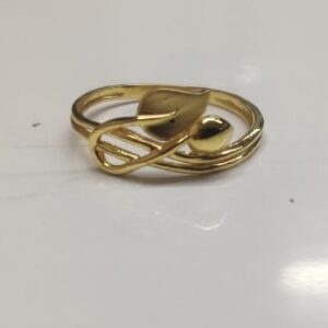 22 kt gold ring