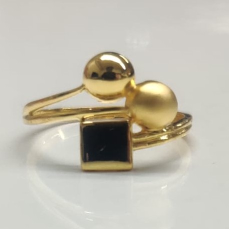 22 kt gold ring