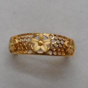 22 kt gold ring