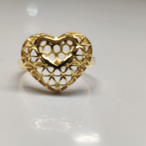 22 kt gold casting fancy ladis ring