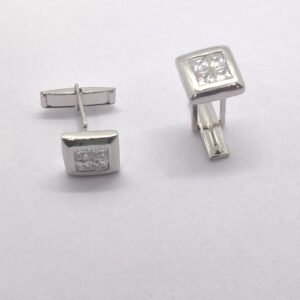 925 sterling silver cufflink with high quality stone studded