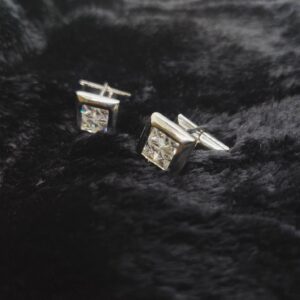 925 sterling silver cufflink with high quality stone studded