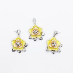 925 sterling silver yellow flower  pendant set