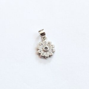 925 sterling silver flower shape pendant