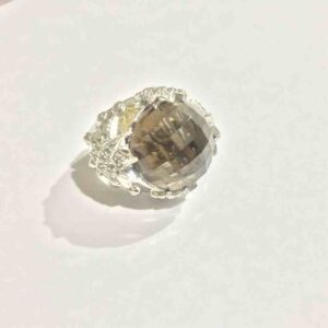 Ladies ring