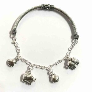 oxo.Half Charms kada