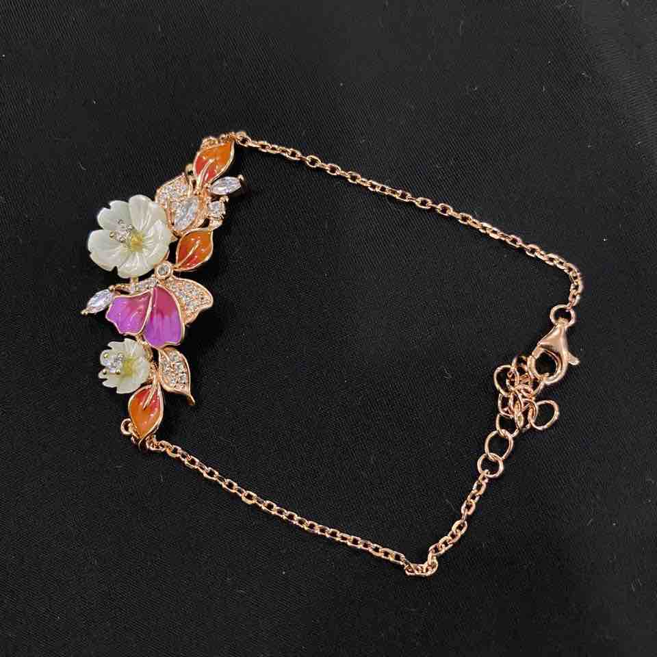 mop flower bracelet