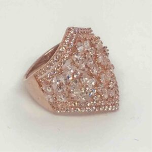 Ladies ring
