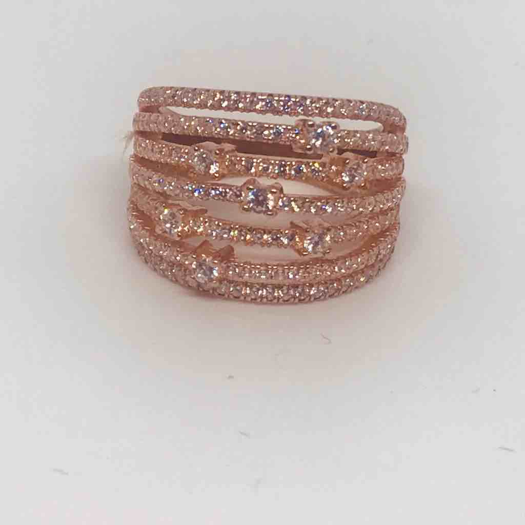 Ladies ring