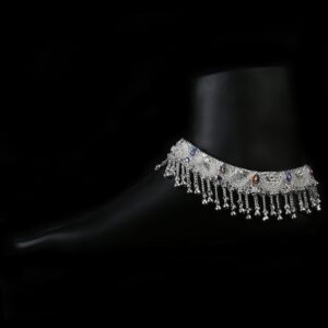 Silver Attractive Payal