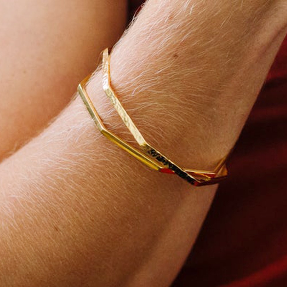 22 kt yellow gold geometric women's bracelet bangle 24 grams