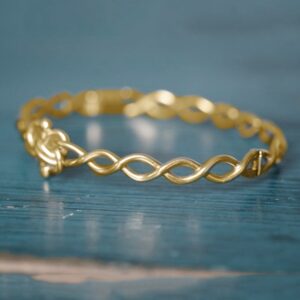 18 kt yellow gold lover's knot twist women's bracelet bangle 20 grams