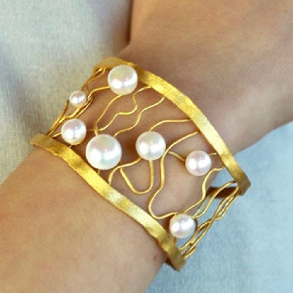 22 kt yellow gold pearls open cuff women's bracelet bangle 30 grams