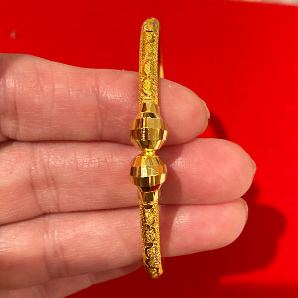 22 kt yellow gold handmade handcrafted bangle bracelet