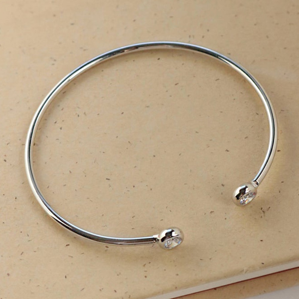 14 kt white gold cubic zirconia cuff bangle bracelet