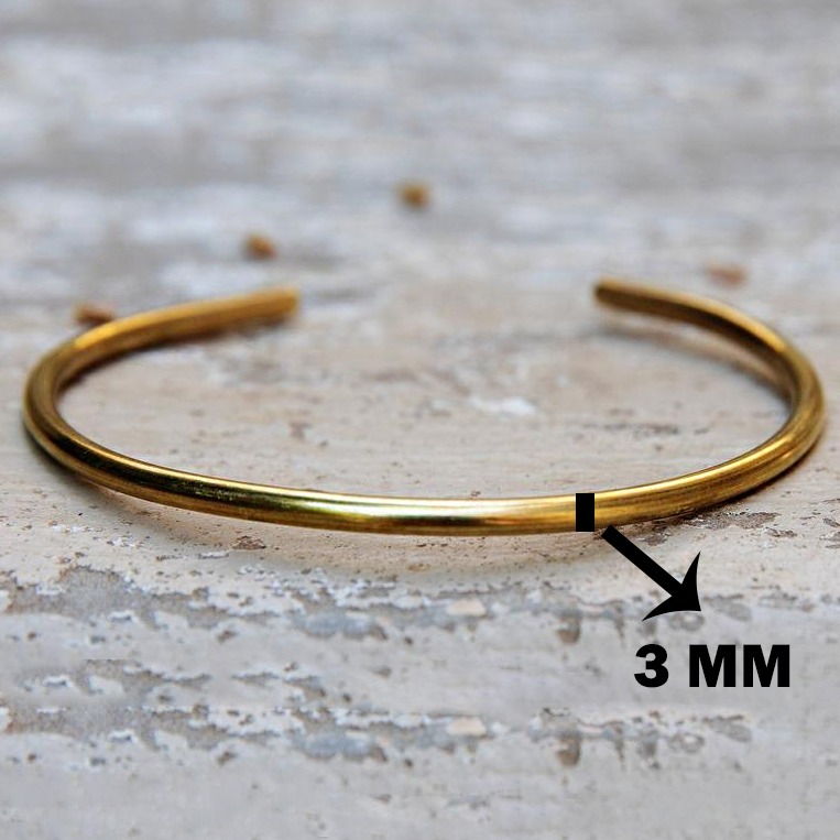 22 kt yellow gold minimalist round open cuff bangle bracelet