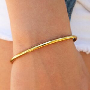 22 kt yellow gold minimalist round open cuff bangle bracelet