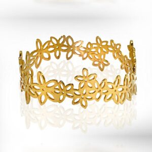 22 kt yellow gold flower glod lace statement slip-on bangle bracelet