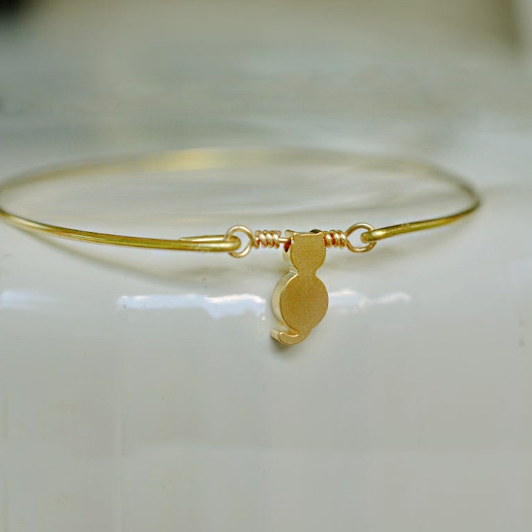 18 kt real solid yellow gold cat bridesmaids gifts bangle bracelet - Image 2