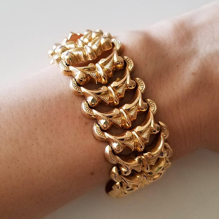 18 kt yellow gold one of a kind designer thick link men's bracelet